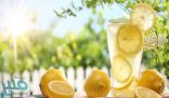 احذر.. شريحة الليمون على كوب العصير خطر على صحتك لهذا السبب