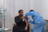 شاهد.. ولي العهد يتلقى الجرعة الأولى من لقاح كورونا المستجد