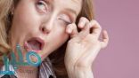 كيف توقف رعشة العين وما هي أسبابها؟