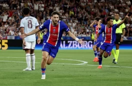 سان جيرمان يفوز  على أستون فيلا ويتوج بكأس السوبر الأوروبي