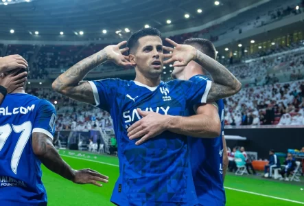 برشلونة يتمسك بضم جواو كانسيلو.. والمفاوضات مع الهلال مستمرة