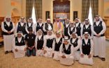 الأمير “عبد الله بن بندر” يكرم أعضاء مركز حي العمرة و فريق معًا التطوعي