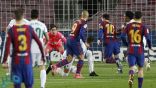 ميسي يقود برشلونة للفوز على إلتشي بثلاثية وينفرد بصدارة هدافي “الليغا”