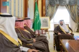 نائب أمير منطقة المدينة المنورة يستقبل رئيس الجامعة الإسلامية
