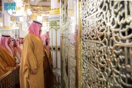 سمو ولي العهد يزور المسجد النبوي