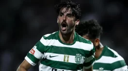 رومانو: الأهلي على أعتاب صفقة مدوية.. ترينكاو يقترب من دوري روشن