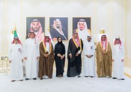 سمو أمير منطقة الباحة يستقبل مدير متحف الباحة الإقليمي وفريق متابعة المشاريع بهيئة المتاحف