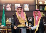 سمو أمير الباحة يستقبل رئيس مجلس إدارة الغرفة التجارية بالمنطقة .. ويتسلم تقارير الفعاليات والبرامج المنجزة