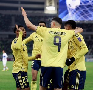 النصر يتفوق على أركاداغ ويؤجل الحسم للإياب