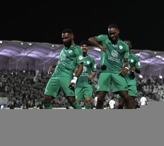 الأهلي يهزم الشباب بخماسية في دوري روشن