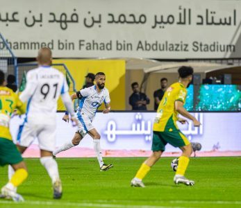 نيوم يخطف فوزًا قاتلًا أمام الخليج في «جولة يوم التأسيس»