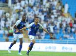 الهلال يفوز بصعوبة على التعاون ويتصدر مؤقتا