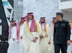 الأمير عبدالعزيز بن سعود يزور مركز العمليات الأمنية الموحدة بمنطقة الرياض