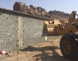 إزالة تعديات على أراضٍ حكومية بمحافظة الطائف