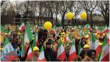 وقفة احتجاجية للجالية الإيرانية أمام سفارة إيران في باريس