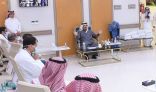 الأمير تركي بن طلال يزور مركز أمراض القلب ومستشفى عسير المركزي