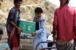 مركز الملك سلمان للإغاثة يوزع أكثر من 22 طنًا من السلال الغذائية في صعدة