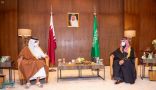 ولي العهد يلتقي أمير قطر