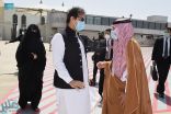 رئيس وزراء باكستان يغادر جدة متوجهًا إلى المدينة المنورة