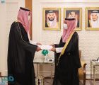 خادم الحرمين يتلقى رسالة من أمير قطر