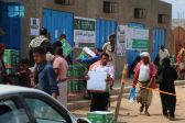 مركز الملك سلمان للإغاثة يوزع أكثر من 76 طنًا من السلال الغذائية في محافظة عدن
