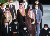 نيابةً عن خادم الحرمين .. وزير الخارجية يشارك في مراسم العزاء الرسمية في وفاة رئيس الوزراء الياباني السابق