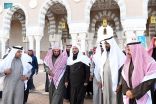 وزير الشؤون الإسلامية يزور مجمع الملك فهد الثقافي والاجتماعي بمحافظة عيون الجواء