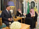 خادم الحرمين الشريفين يتسلم رسالة من رئيس جمهورية أذربيجان