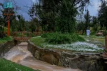 البَرَدْ يكسو مرتفعات محافظة بني حسن والأمطار الغزيرة تبشّر بموسم سياحي جاذب
