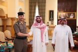 الأمير عبدالله بن بندر يلتقي مدير المركز الوطني لقياس أداء الأجهزة العامة