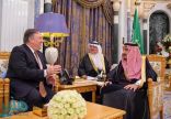خادم الحرمين الشريفين يستقبل وزير الخارجية الأمريكي