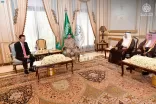 رئيس هيئة الأركان العامة يبحث مع نائب وزير إدارة برنامج الاستحواذ الدفاعي في كوريا الجنوبية التعاون الدفاعي والعسكري