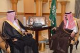 الأمير بدر بن سلطان يستقبل مدير عام تعليم جدة