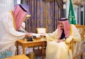 خادم الحرمين الشريفين يتسلم رسالة من ملك البحرين