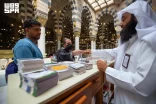 “العناية بشؤون الحرمين” تقدم خدمات الإرشاد المكاني بـ20 لغة في المسجد النبوي