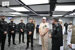أمين العاصمة المقدسة يزور مركز العمليات الأمنية الموحدة (911) بمنطقة مكة المكرمة