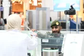 جوازات مطار الأمير محمد بن عبدالعزيز تنهي إجراءات مغادرة أولى رحلات ضيوف الرحمن بعد أدائهم فريضة الحج