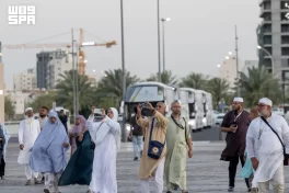 في موسم ما بعد الحج.. زوار المدينة المنورة يتوافدون على المعالم الإسلامية والتاريخية