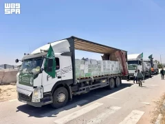وصول قافلة مساعدات إنسانية جديدة مقدمة من مركز الملك سلمان للإغاثة إلى قطاع غزة