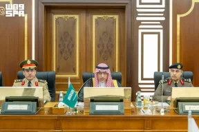 مساعد وزير الداخلية ووكيل وزارة الداخلية بدولة قطر يرأسان الاجتماع السادس لفريق عمل اللجنة الأمنية والعسكرية المنبثقة عن مجلس التنسيق السعودي القطري