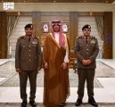 الأمير سعود بن جلوي يقلّد مدير إدارة دوريات الأمن بجدة رتبته الجديدة