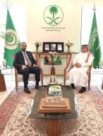 المندوب الدائم للمملكة لدى جامعة الدول العربية يلتقي نظيره الليبي