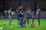 الهلال ينهي تحضيراته لمواجهة الاتحاد