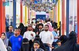 “كتاب الرياض” يشهد في يومه ما قبل الأخير توافداً لافتاً من محبي القراءة والأدب