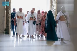 طلائع حجاج بيت الله الحرام يصلون إلى البيت العتيق وسط منظومة خدمات متكاملة