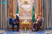 سمو ولي العهد يلتقي رئيس مجلس السيادة الانتقالي في جمهورية السودان