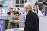 جوازات مطار الأمير محمد بن عبدالعزيز تستقبل أولى رحلات ضيوف الرحمن من أوزبكستان القادمين لأداء فريضة الحج لعام 1447هـ