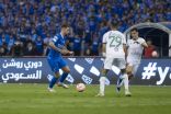 الهلال يبتعد في الصدارة بعد فوزه على الأهلي بثلاثية