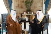 أمير مكة يستقبل مدير البريد السعودي بالمنطقة