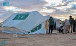 مركز الملك سلمان يغيث أسر في اليمن أجبرت على النزوح جراء عدوان حوثي على قريتهم